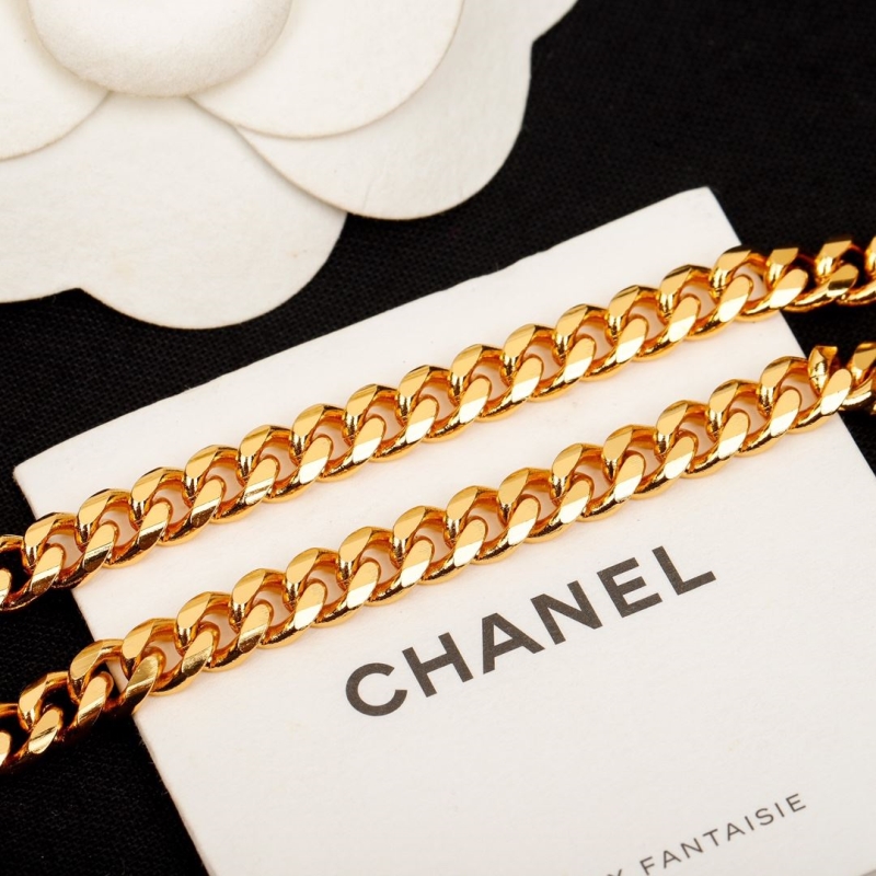 Ch**el necklaces